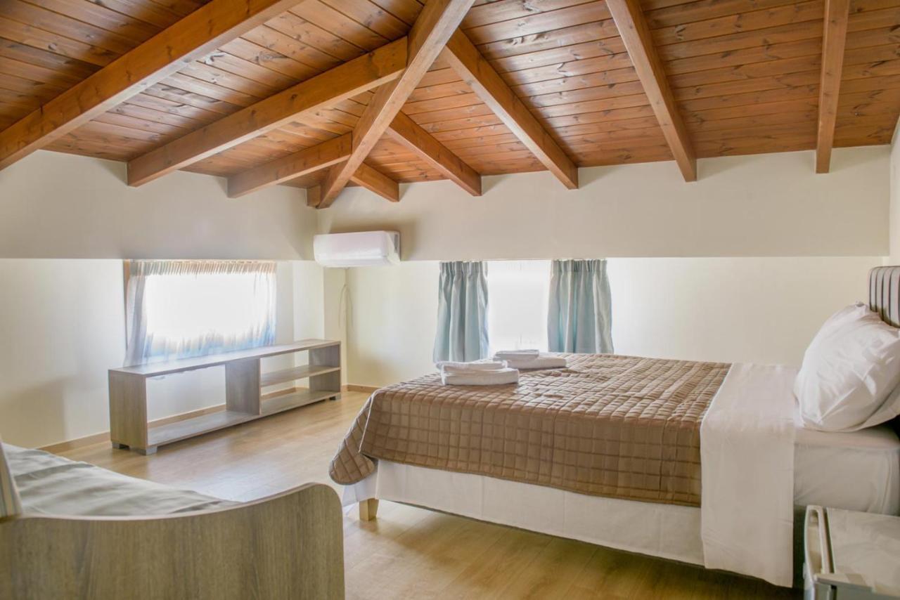 3D Iliadis Suites Ierissós Buitenkant foto